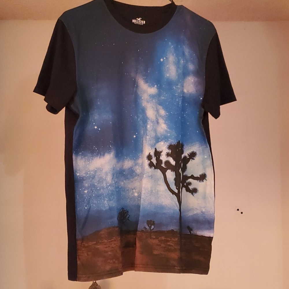 Mens t shirt